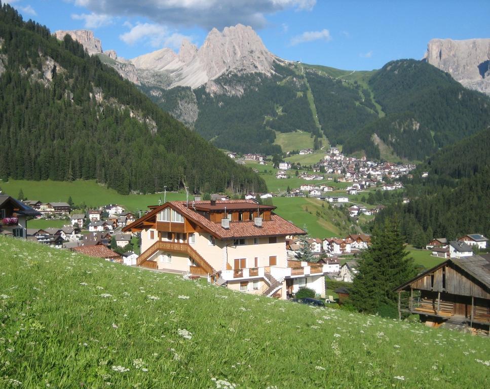 Apartments Etruska Santa Cristina Val Gardena Екстер'єр фото